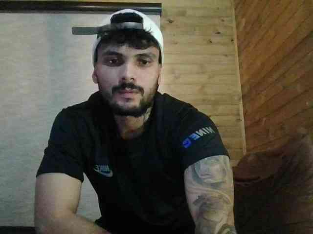 Ethanjobs05's cam show statistics and live stream