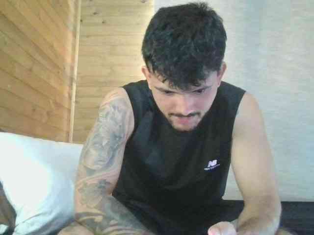 ethanjobs05 Sex Cam Show