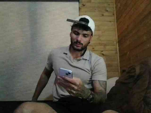 ethanjobs05 Sex Cam Show