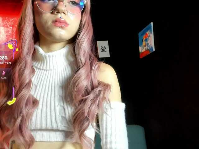 petitemila live cam on BongaCams