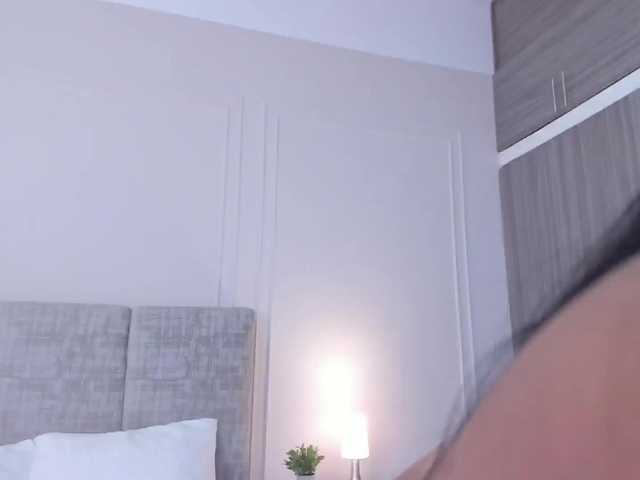 Emma-Velez live cam on BongaCams