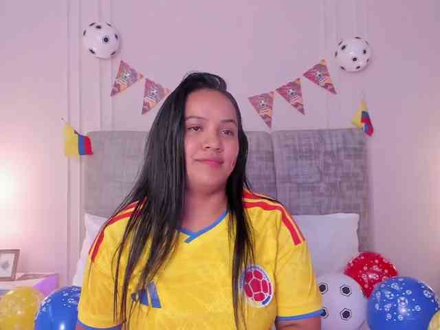 Emma-Velez Emma-Velez