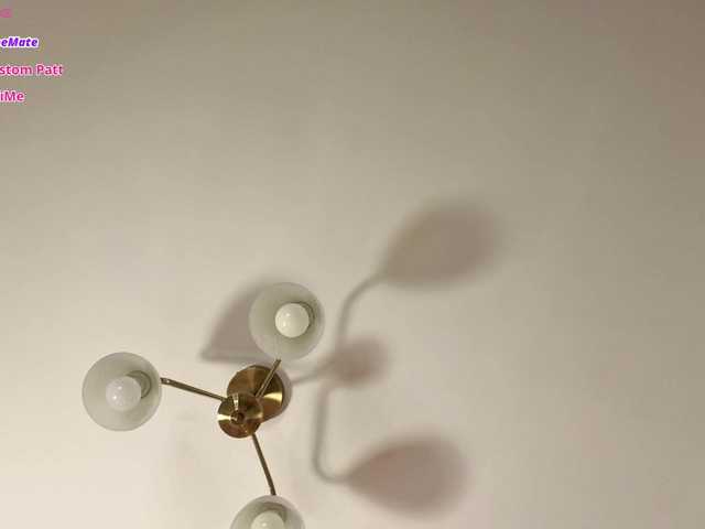 Karolinacream live cam on BongaCams