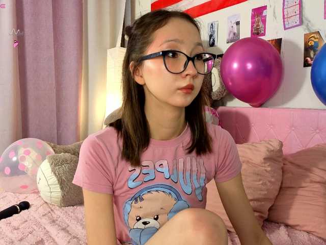 Karolinacream live cam on BongaCams