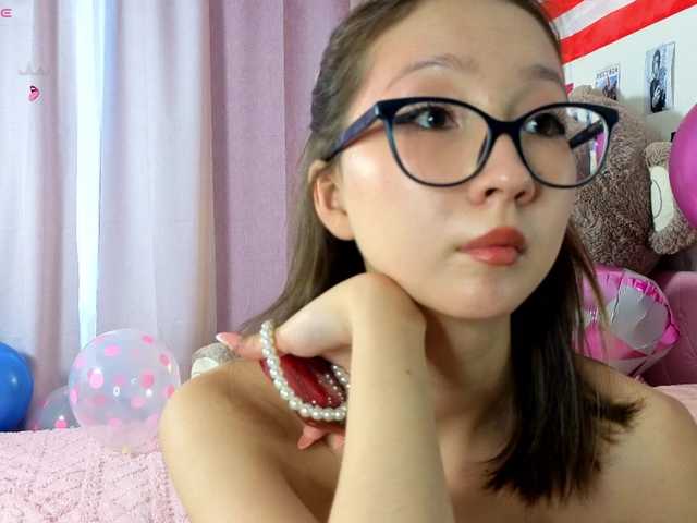 Karolinacream live webcam show
