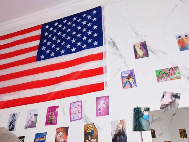 Karolinacream live cam on BongaCams