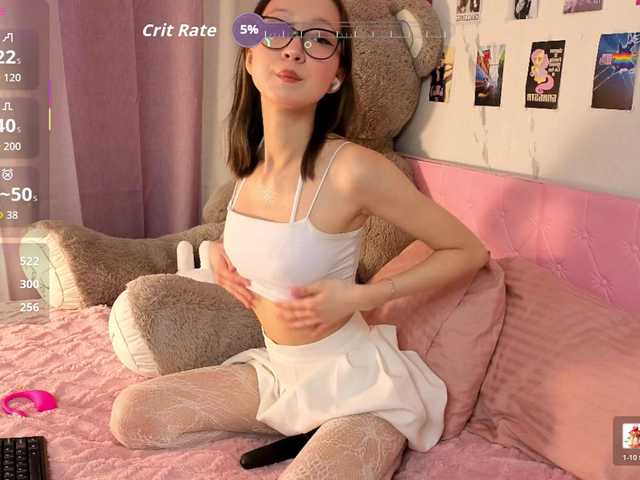 Karolinacream live cam on BongaCams