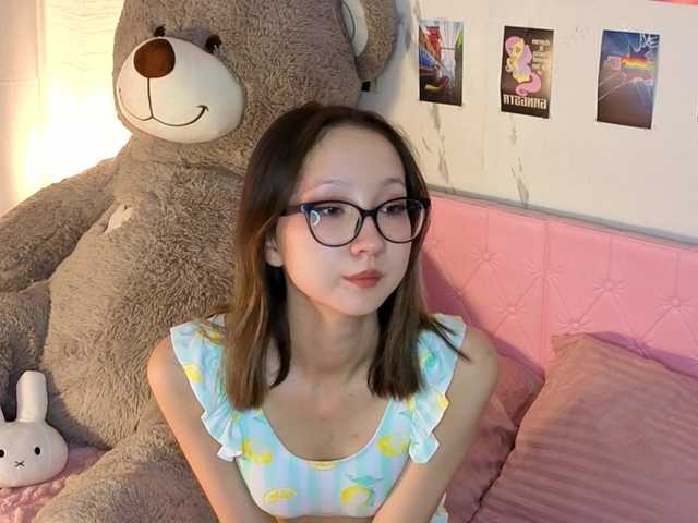 Karolinacream live cam on BongaCams
