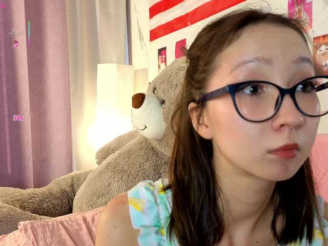 karolinacream cam belle