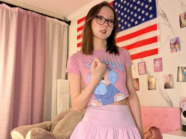 karolinacream cam belle
