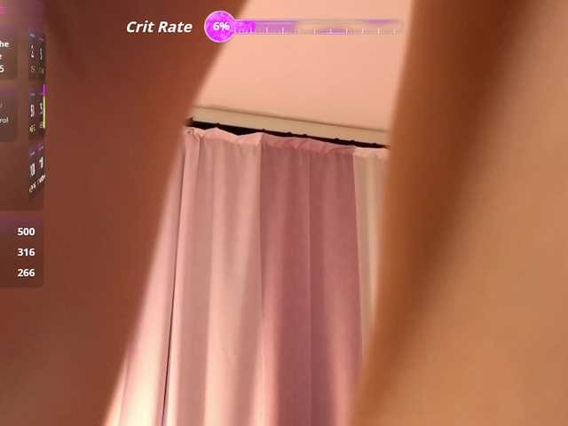 Karolinacream live cam on BongaCams