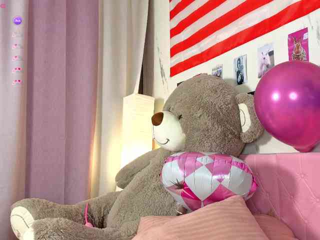Karolinacream webcam