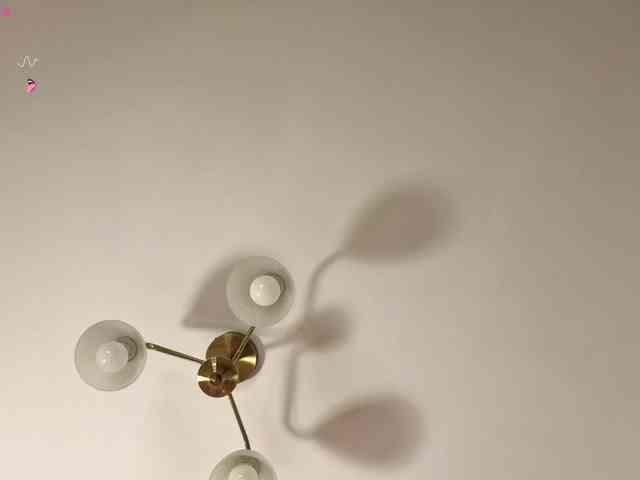 Karolinacream webcam