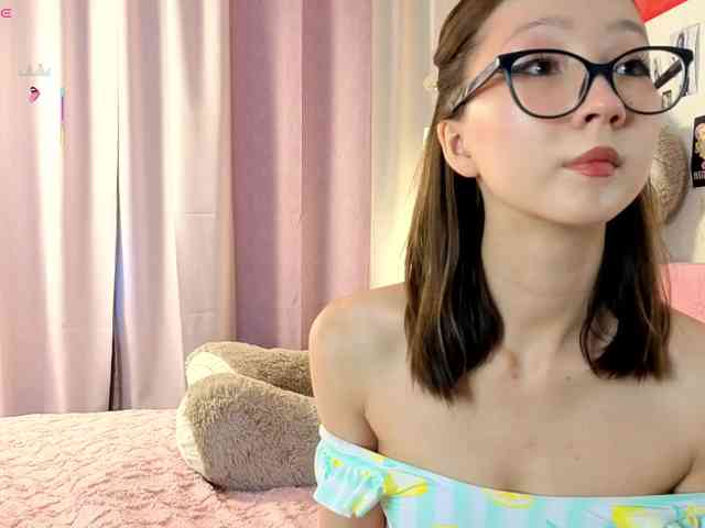 Karolinacream webcam