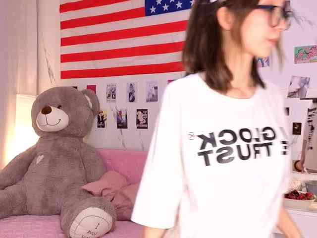 Karolinacream webcam