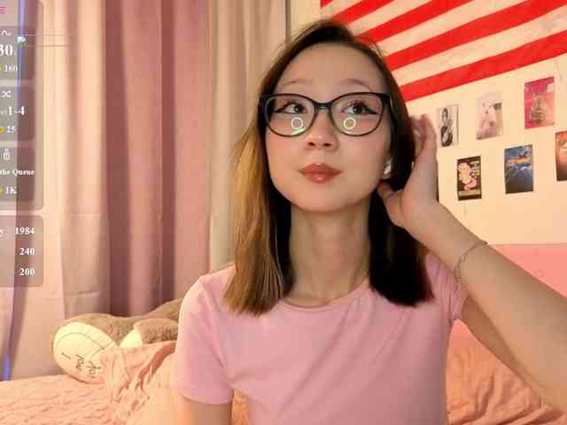 Karolinacream webcam