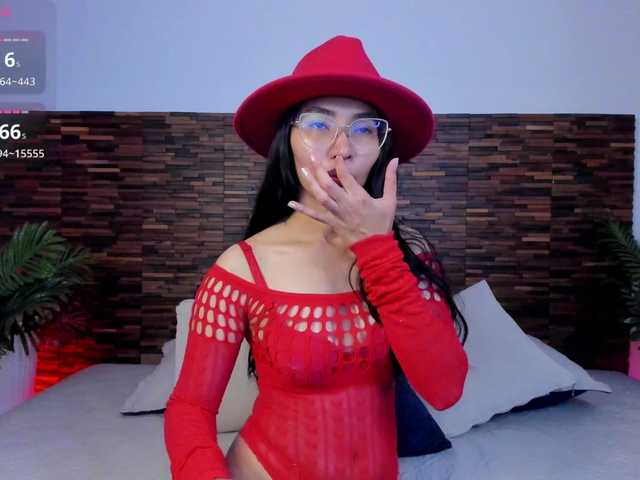 lucyyliu live cam on BongaCams