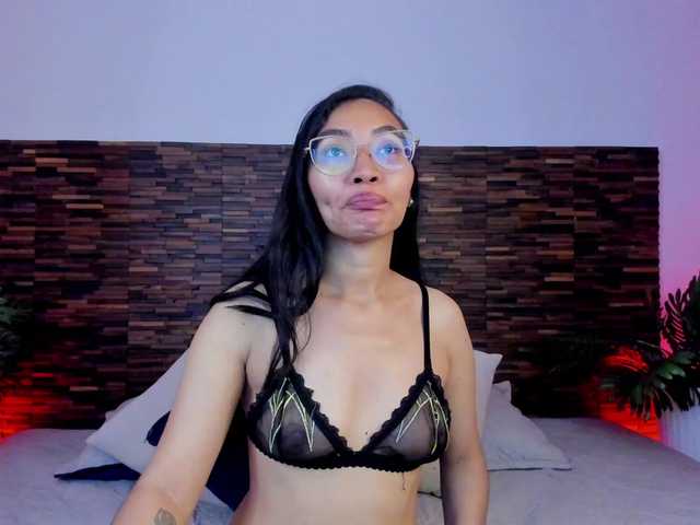 lucyyliu live cam on BongaCams