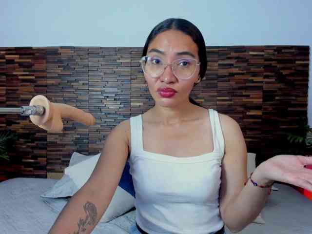 lucyyliu webcam