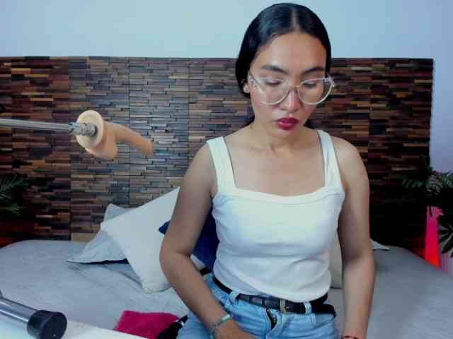 lucyyliu webcam