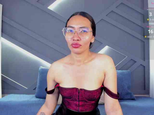 lucyyliu webcam
