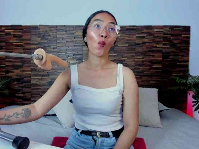lucyyliu webcam