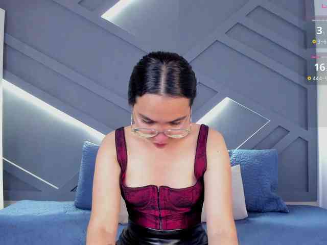 lucyyliu webcam