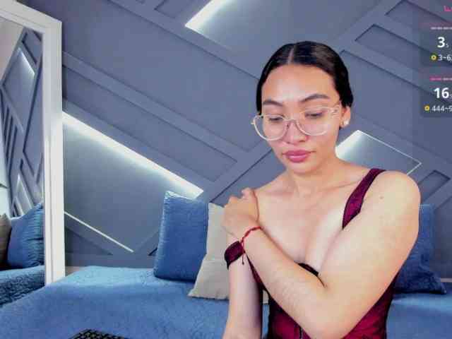lucyyliu webcam