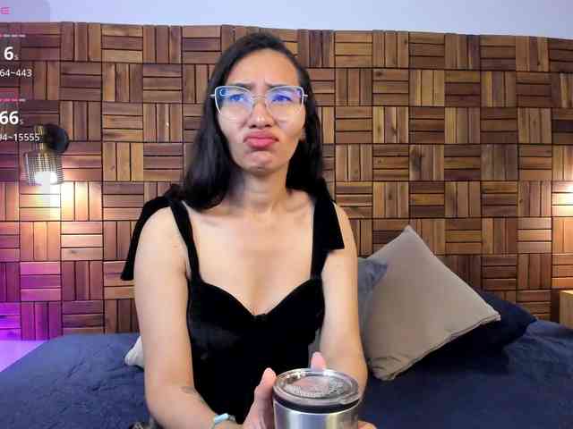 lucyyliu webcam