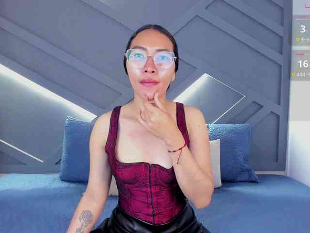 lucyyliu webcam
