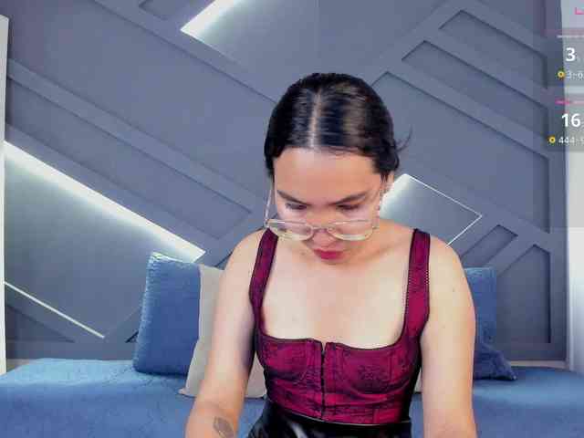 lucyyliu webcam