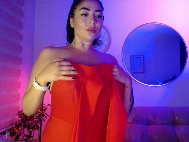 PERLAMOON1 live cam on BongaCams