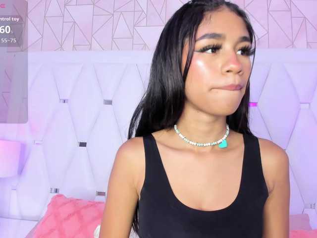 EmmaCarson live cam on BongaCams