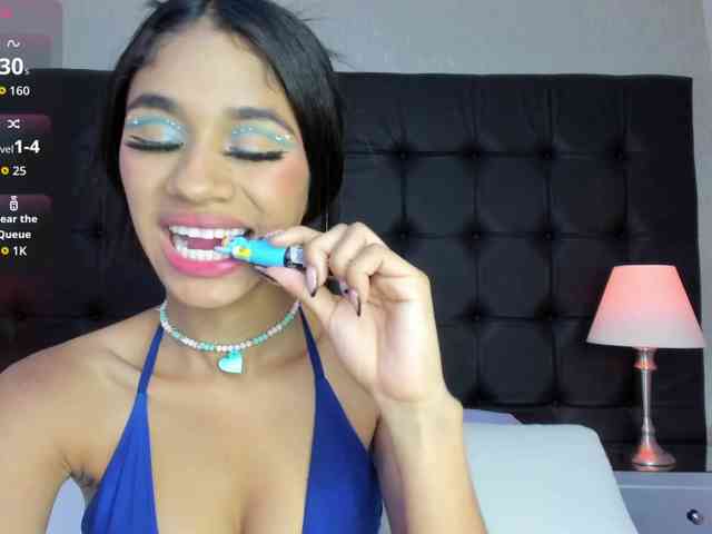 EmmaCarson Live Webcam on BongaCams
