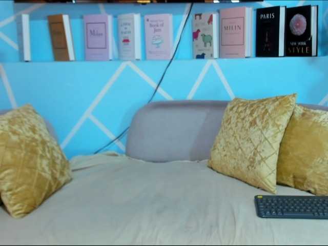 SharonNoa live cam on BongaCams