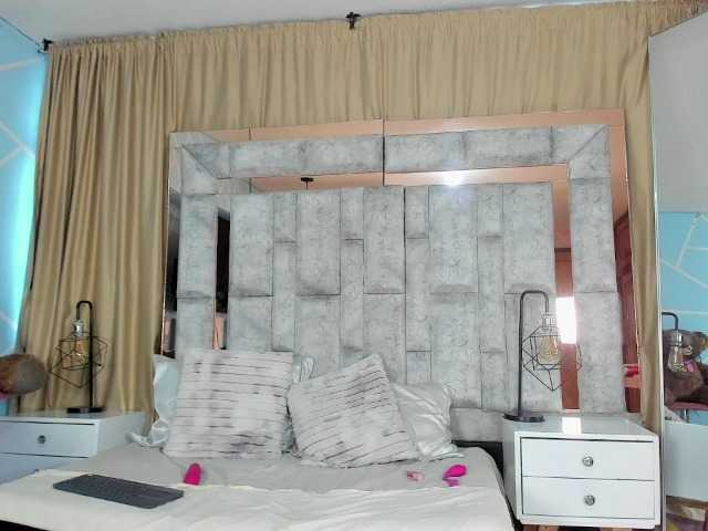 SharonNoa live cam on BongaCams