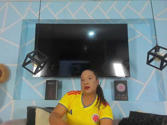 SharonNoa live cam on BongaCams