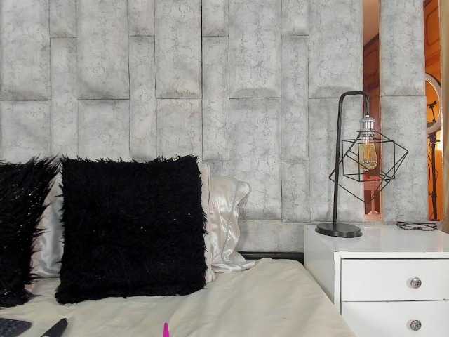 SharonNoa live cam on BongaCams
