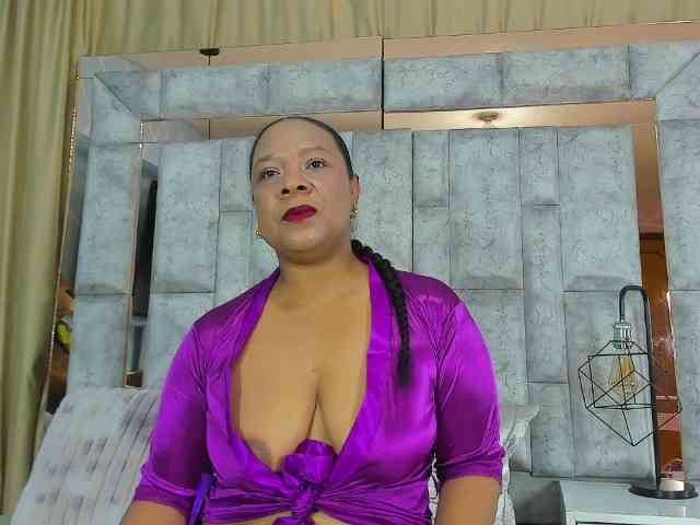 SharonNoa webcam