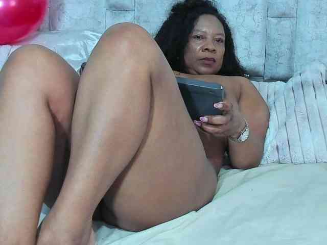 SharonNoa webcam