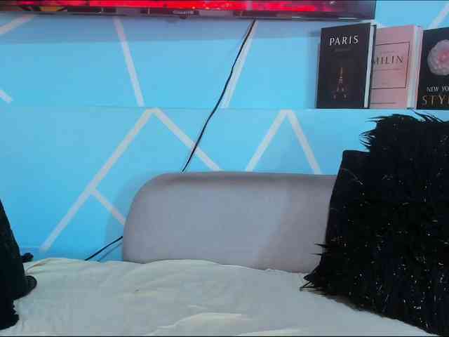 SharonNoa webcam