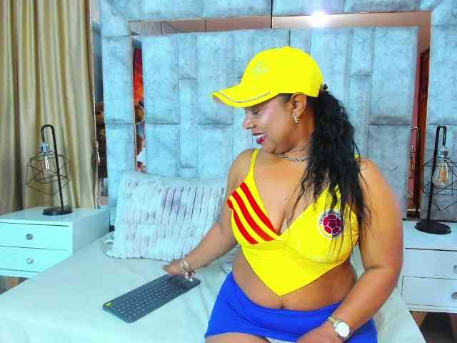 Sharonnoa's live stream