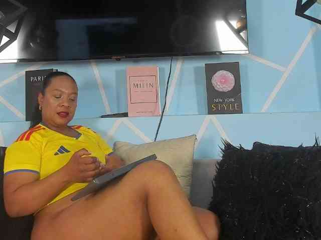 SharonNoa webcam