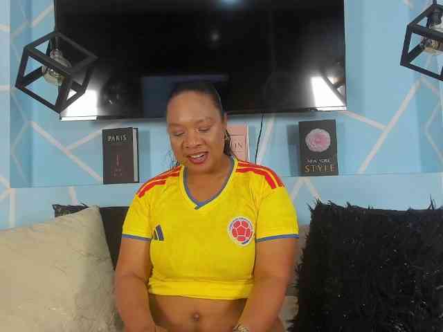SharonNoa webcam