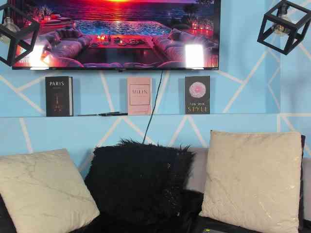 SharonNoa webcam