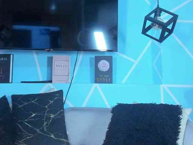 SharonNoa webcam