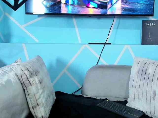 SharonNoa webcam