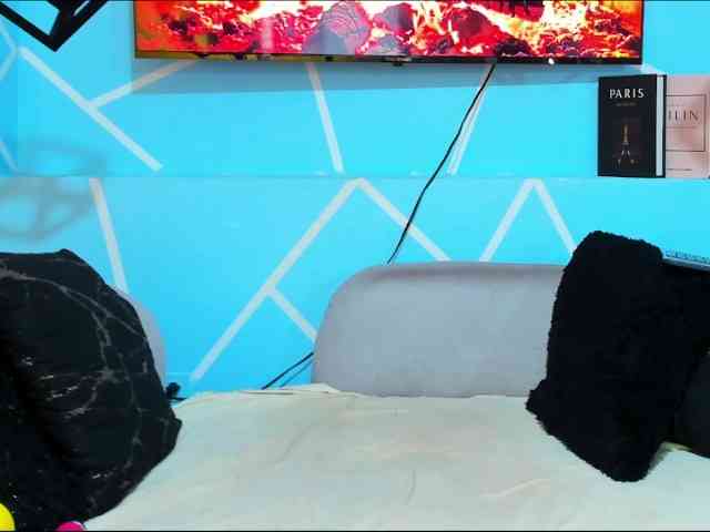 SharonNoa webcam
