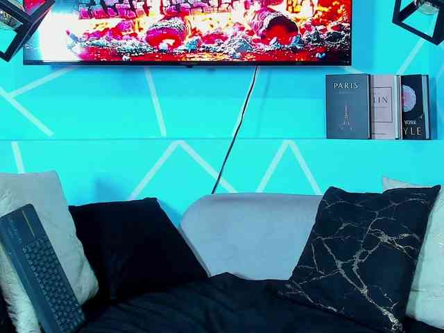 SharonNoa webcam