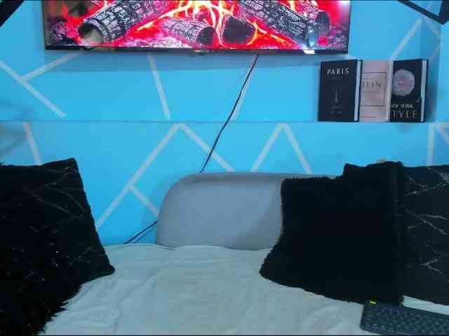 SharonNoa webcam